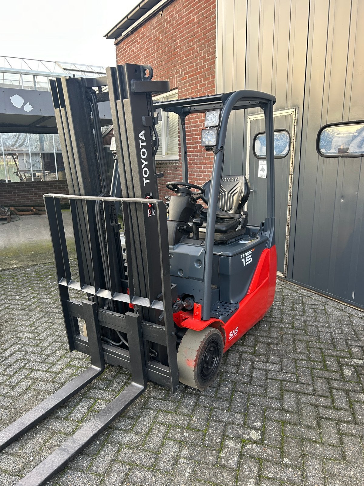Chariot élévateur électrique Toyota 8FBET15 (Traigo 48-15), Enlèvement