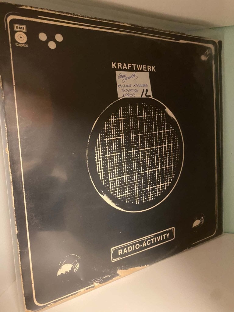 Kraftwerk – Radio-Activity - UK 1975 (J), Cd's en Dvd's, LP, Gebruikt, Inclusief insert, Verzenden
