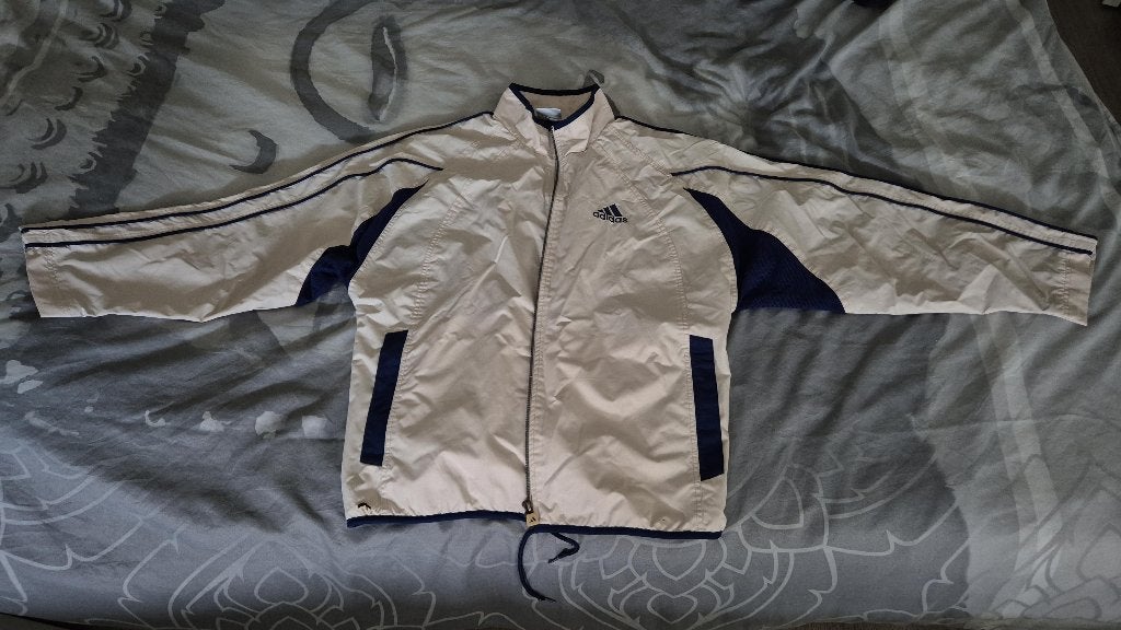 Adidas- kleur zoals op de foto, voor een lengte van 1м75 cm, Ophalen, Maat 48/50 (M), Beige, Wandelen of Outdoor