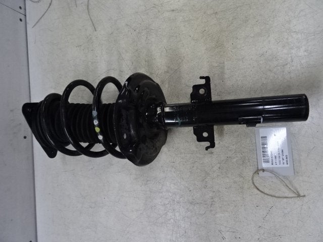 AMORTISSEUR OU ABSORBEUR DE CHOC AVANT DROIT (543021249R), Renault, Mevr. I. Hauben, Utilisé, Rue de l'Espoir 34 34
4030  GRIVEGNÉE, BE
