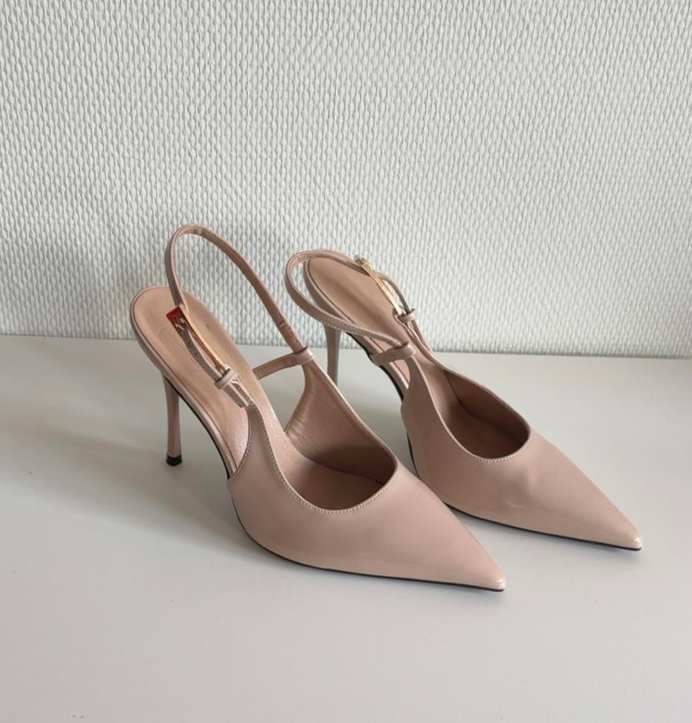Beige hakken maat 40, Beige, Ophalen of Verzenden, Zo goed als nieuw, Schoenen met hoge hakken