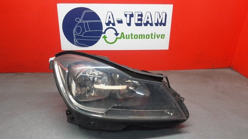 PHARE / OPTIQUE AVANT DROIT Mercedes-Benz C Estate (S204), Autos : Pièces & Accessoires, Éclairage, Mercedes-Benz, Utilisé, Dialog.mb@mercedes-benz.com