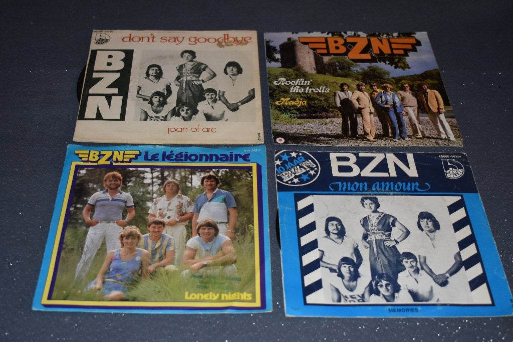 45t vinylsingel Hits van de Volendamse popgroep BZN, CD & DVD, Vinyles | Autres Vinyles, Enlèvement ou Envoi, 1960 - 1969, Comme neuf