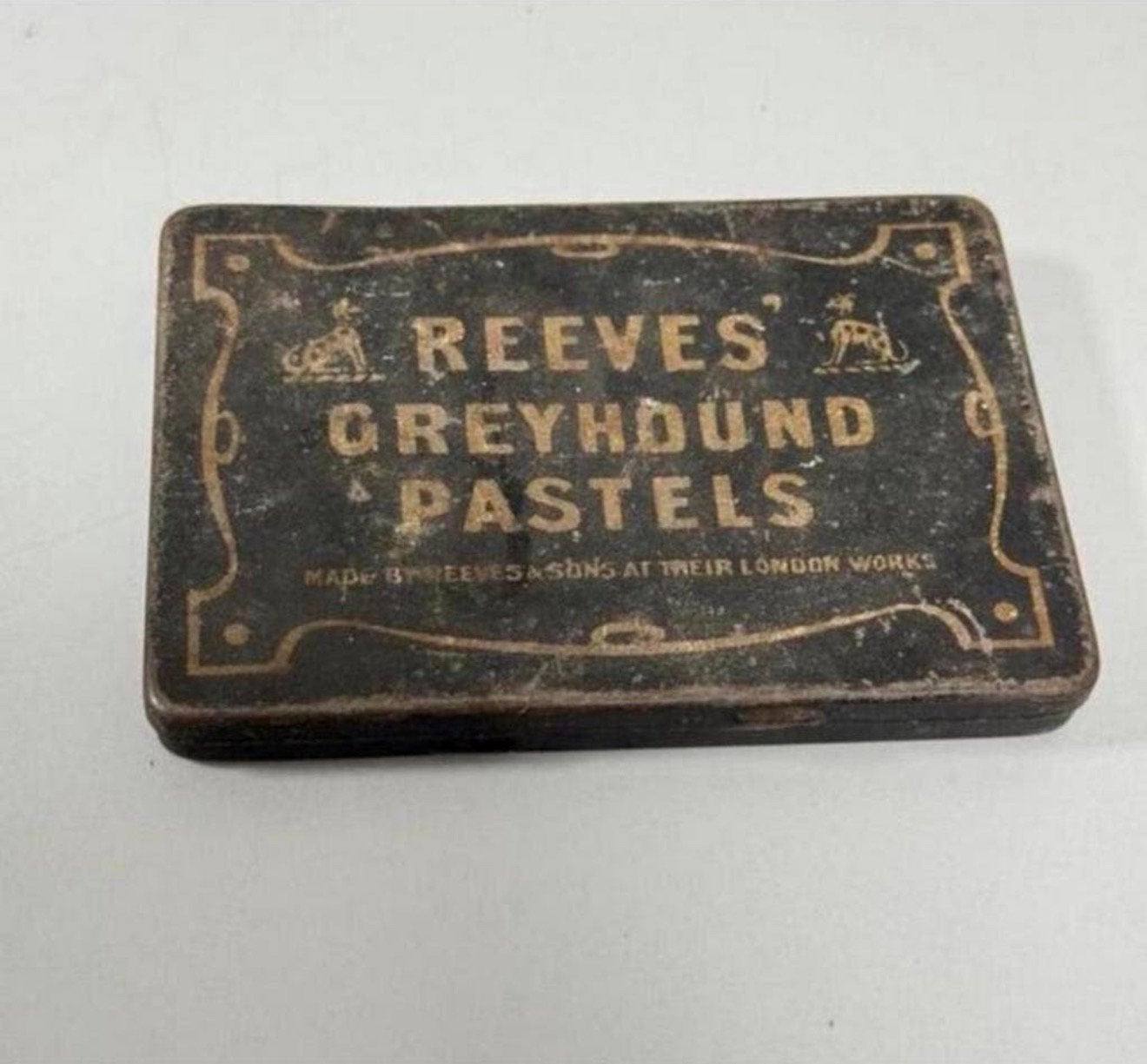 1930s Vintage Reeves Greyhound Pastels Tin Box Endland, Antiek en Kunst, Antiek | Overige Antiek, Ophalen of Verzenden