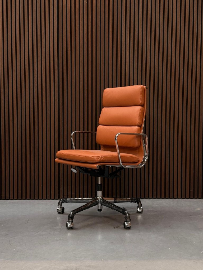Vitra Soft Pad chair - EA 219, Antiquités & Art, Antiquités | Meubles | Chaises & Canapés