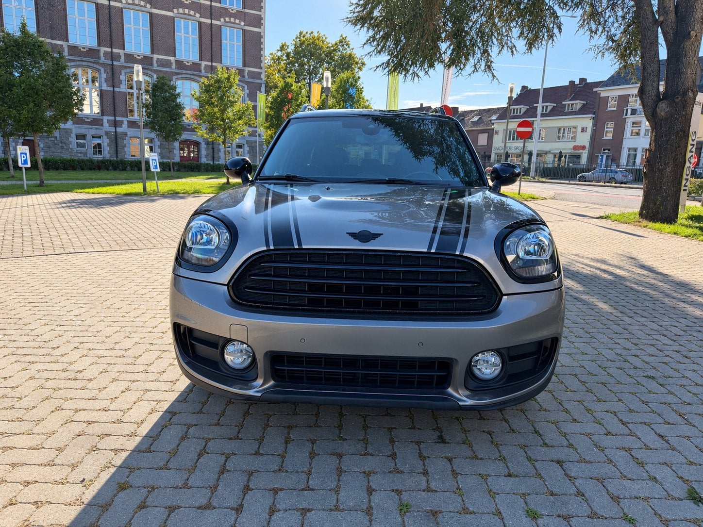 MINI COOPER COUNTRYMAN 2.0 DIESEL AUTOMAAT – 2018, Auto's, Dealer onderhouden, Stof, Parkeerassistent, Bedrijf
