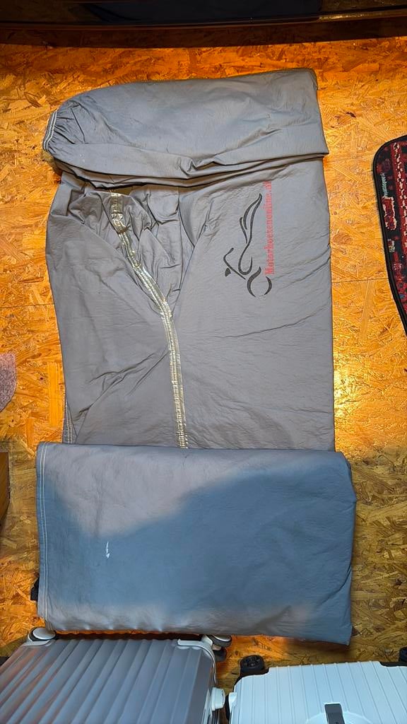 Overdekhoes voor elke motor, Enlèvement, Comme neuf