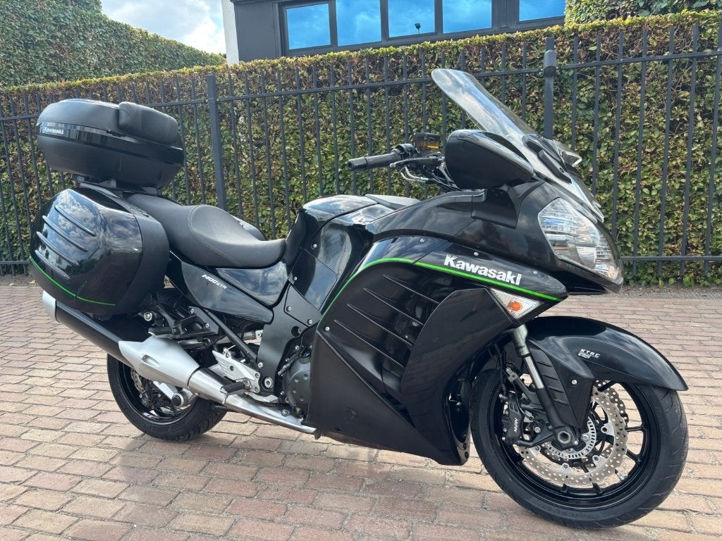 Kawasaki GTR 1400, Motoren, Motoren | Kawasaki, Occasion, 4 cilinders, Motorrijbewijs A, Bedrijf