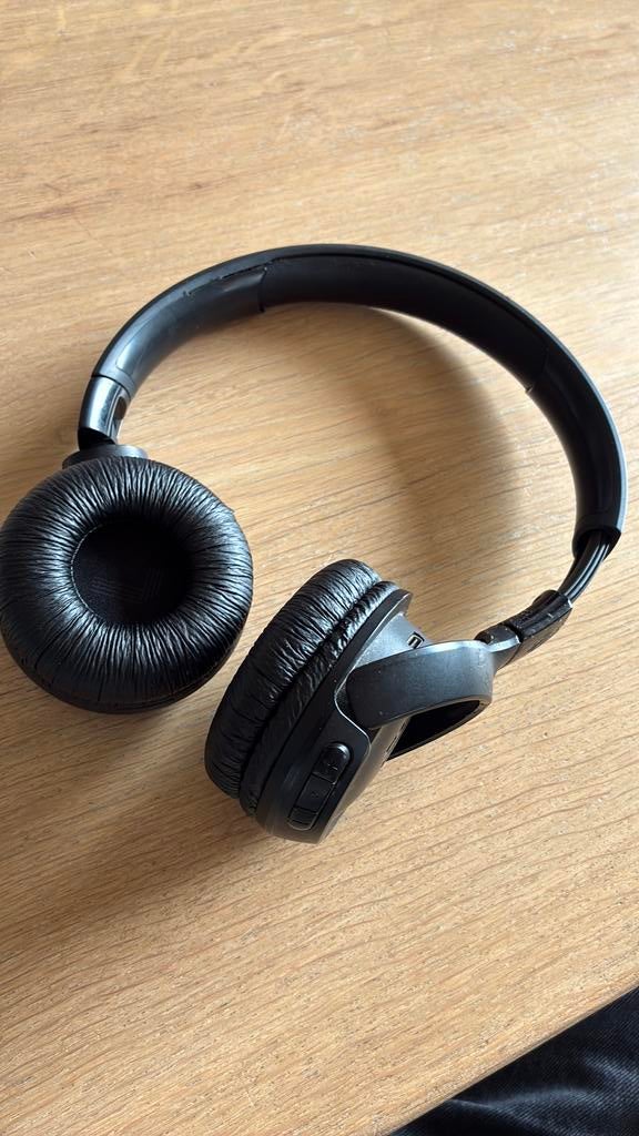 JBL tune 525 Bt hoofdtelefoon, Gebruikt, Bluetooth, Op oor (supra aural), Ophalen