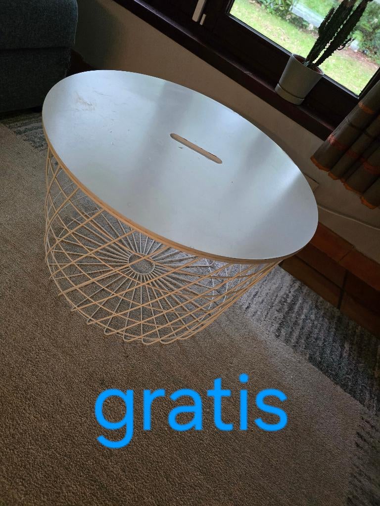 Ikea basket, Enlèvement