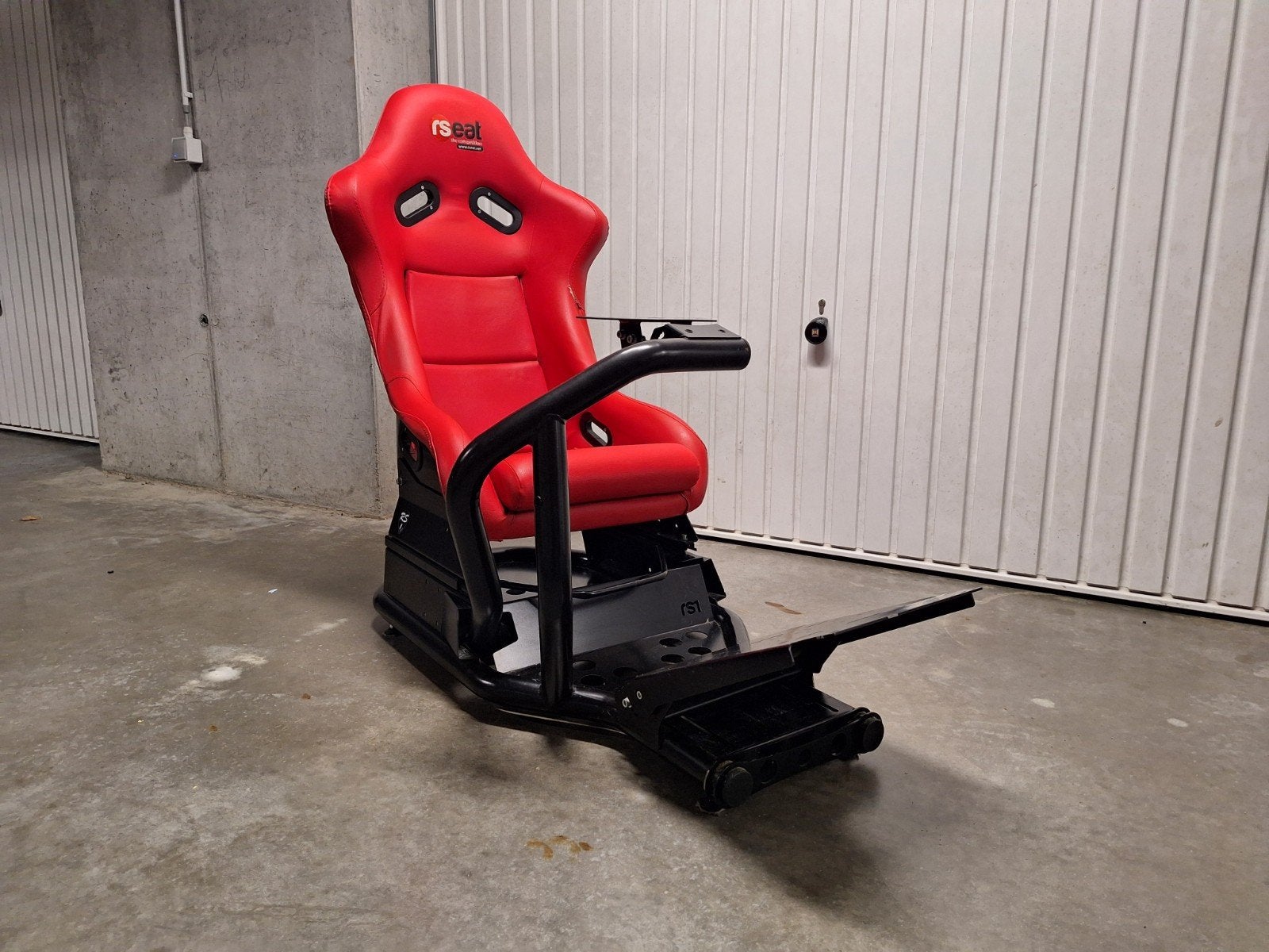 SIEGE DE SIMULATION RSEAT, Consoles de jeu & Jeux vidéo, Enlèvement, Simulation