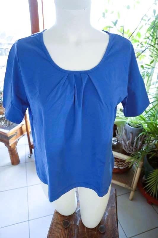 zuiver blauw aangenaam stijvol ’90-ties T-shirt, Vintage Dressing, Ophalen of Verzenden, Zo goed als nieuw, Maat 48/50 (M)