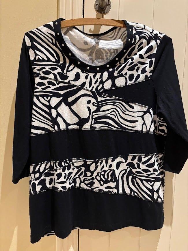 t-shirt maat 44 zwart en wit, Taille 42/44 (L), Enlèvement ou Envoi, Porté, Claude Arielle