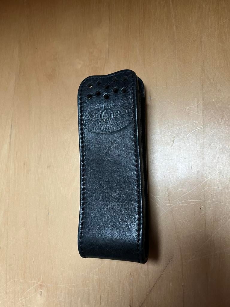 Zwart lederen gsm-hoes, Ophalen of Verzenden, Zo goed als nieuw