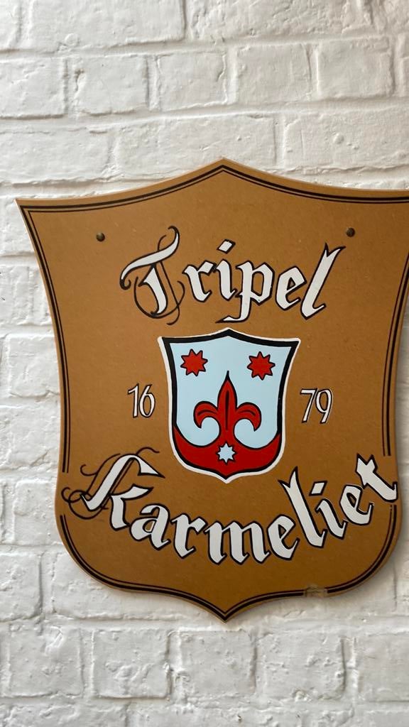 Houten reclame bord karmeliet, Ophalen, Zo goed als nieuw