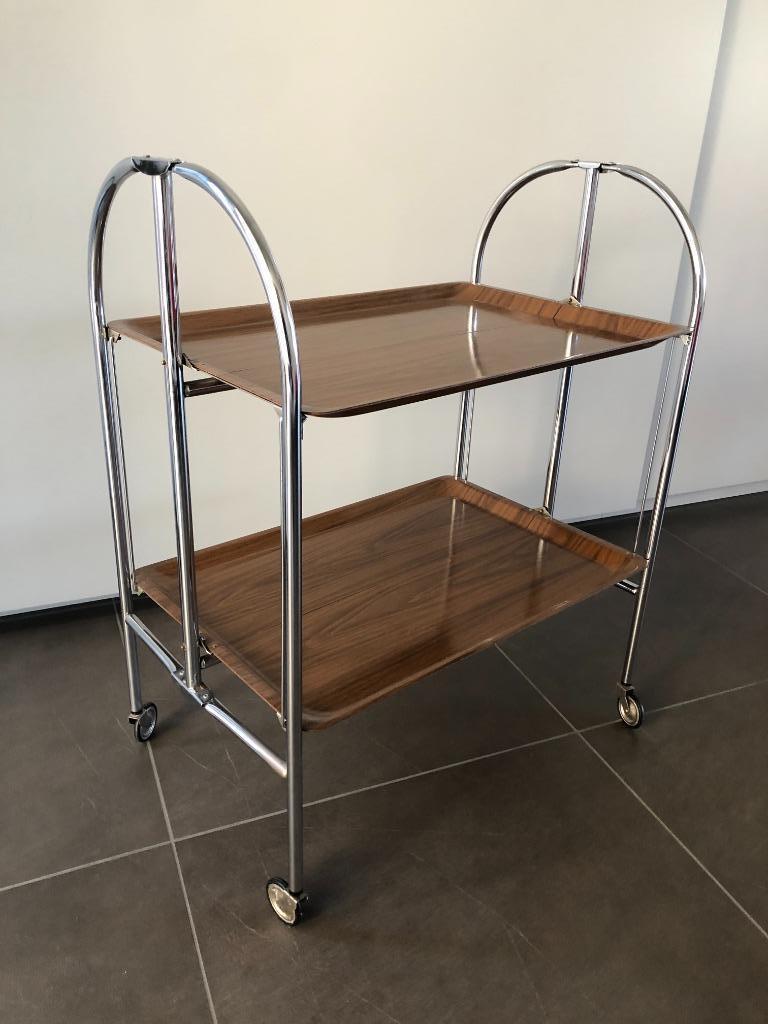 serveer-trolley, Ophalen