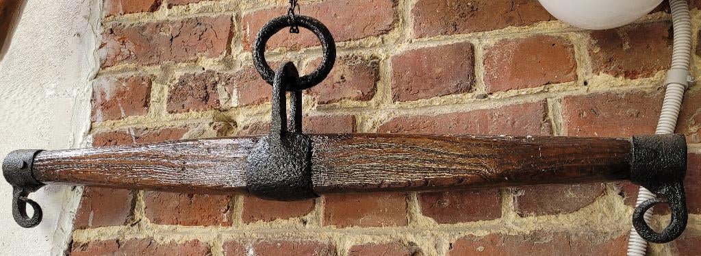 Ancien joug de boeuf en bel état., Enlèvement