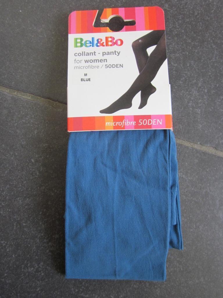 Een paar splinternieuwe nylonkousen in het blauw 50 Den, Kleding | Dames, Blauw, Nieuw, Maat 40/42 (M), Ophalen of Verzenden