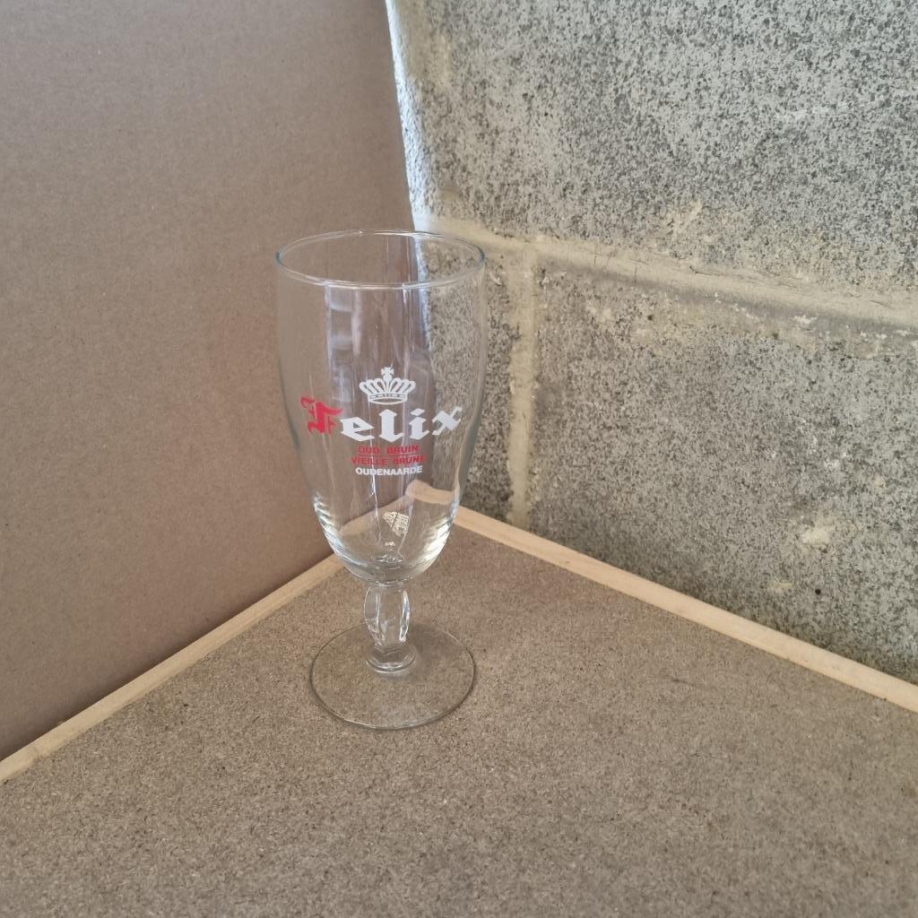 Verre Felix, Ophalen of Verzenden, Gebruikt, Glas of Glazen, Overige merken