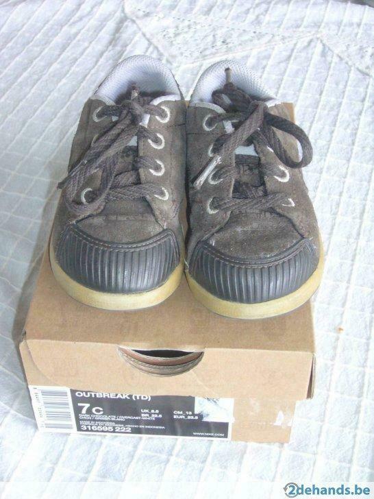 mooie groene nike schoenen - maat 23,5, Ophalen, Nieuw, Jongen, Overige typen