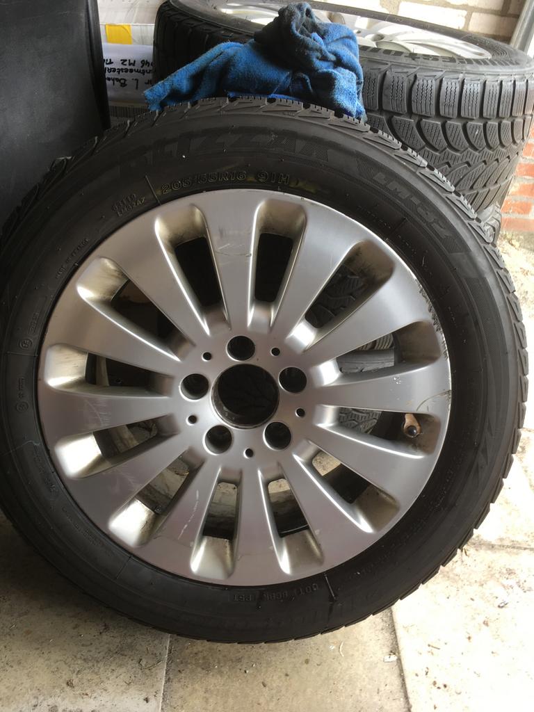 Mercedes 205-55-16 met zomerbanden Michelin, Auto-onderdelen, Banden en Velgen, Ophalen, Gebruikt, Velg(en), 16 inch