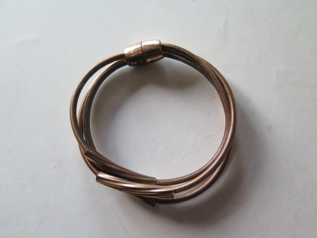 bracelet avec fermeture aimant, Enlèvement ou Envoi, Utilisé, Or, Autres matériaux