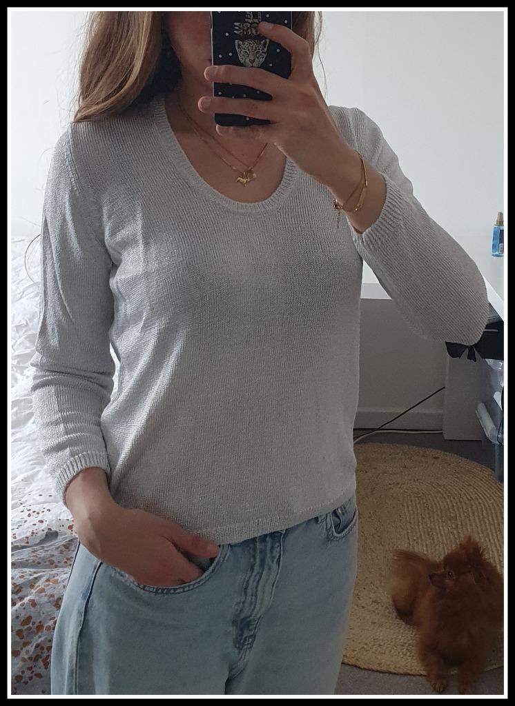 Pull en maille argentée 'Adolfo Dominguez', Taille 38/40 (M), Gris, Enlèvement ou Envoi, Comme neuf