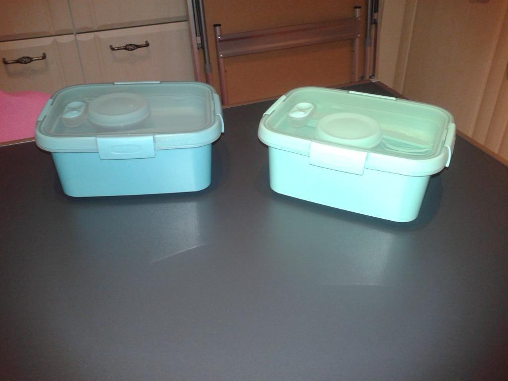 Lunch box Curver 2 pièces + set de couverts + coupelle à sau, Enlèvement ou Envoi, Comme neuf, Bleu, Boîte