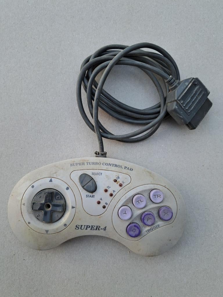 Divers manettes snes, megadrive et playstation 1, Consoles de jeu & Jeux vidéo, Enlèvement ou Envoi, Comme neuf