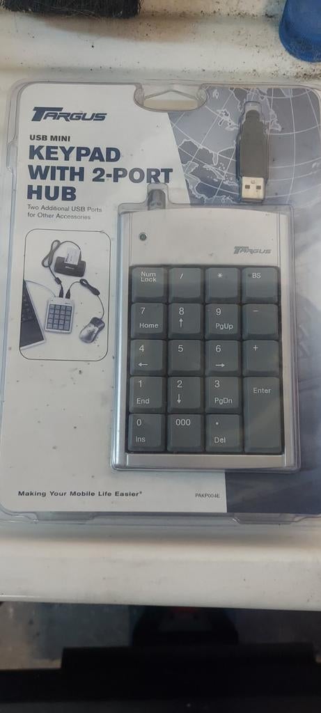Targus USB Ultra Mini Keypad, Informatique & Logiciels, Claviers, Ergonomique, Numerique, Comme neuf, Enlèvement