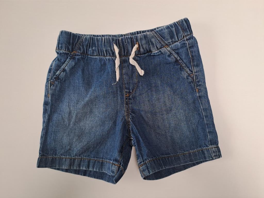 Mt 86 Jeansshort met koordjes om aan te spannen, Kinderen en Baby's, Babykleding | Maat 86, Gebruikt, Broekje, H&M, Ophalen of Verzenden