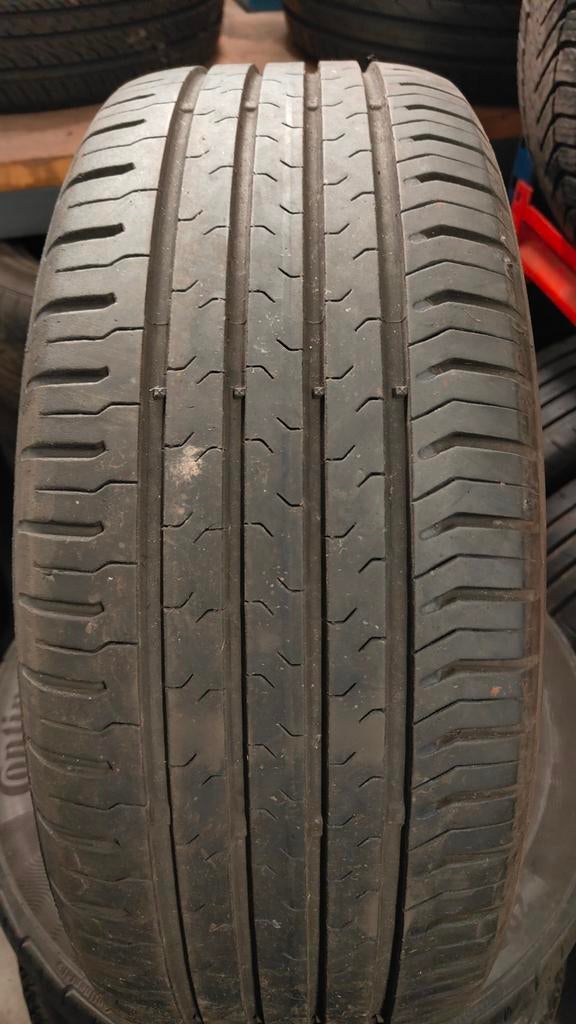 205/55r16 continental 40€ chacun avec support et équilibreur, Enlèvement