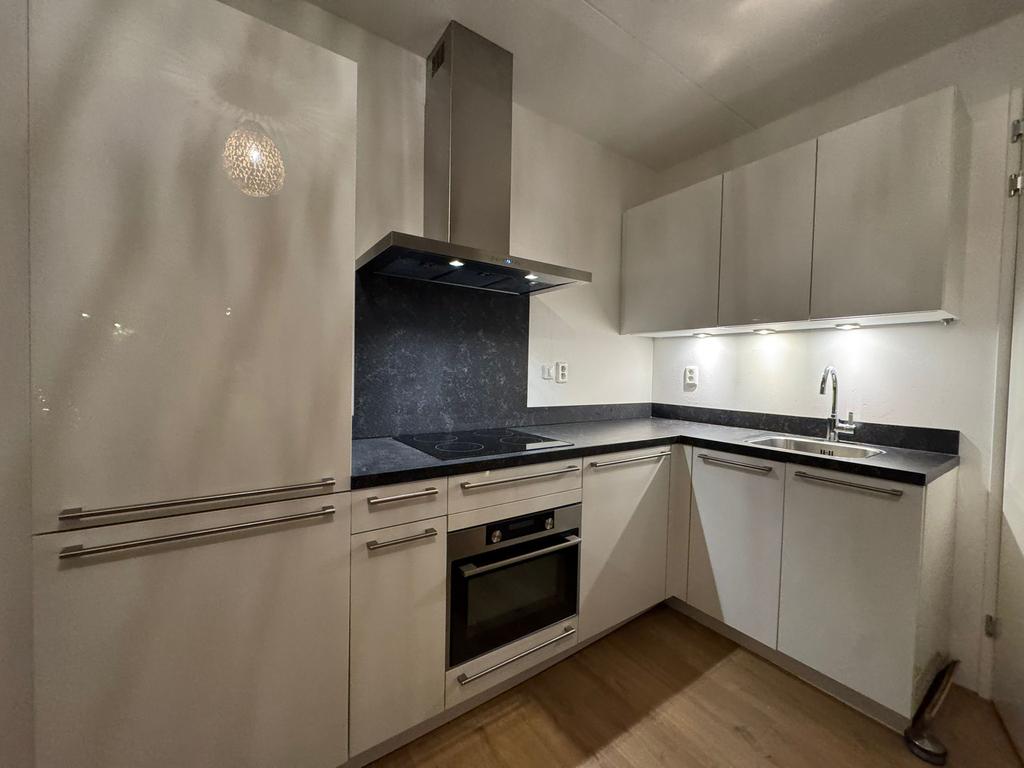 Complete Nette Hoekkeuken + Apparatuur + GEDEMONTEERD, Ophalen of Verzenden, Composiet, Hoekkeuken