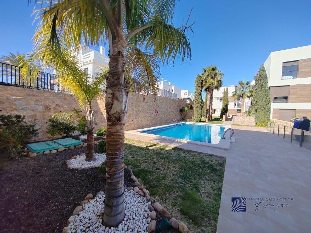 Penthouse met 3 slaapkamers te koop in Spanje, uw tweede hui, Immo, Orihuela Costa, Dorp, Spanje, 3 kamers