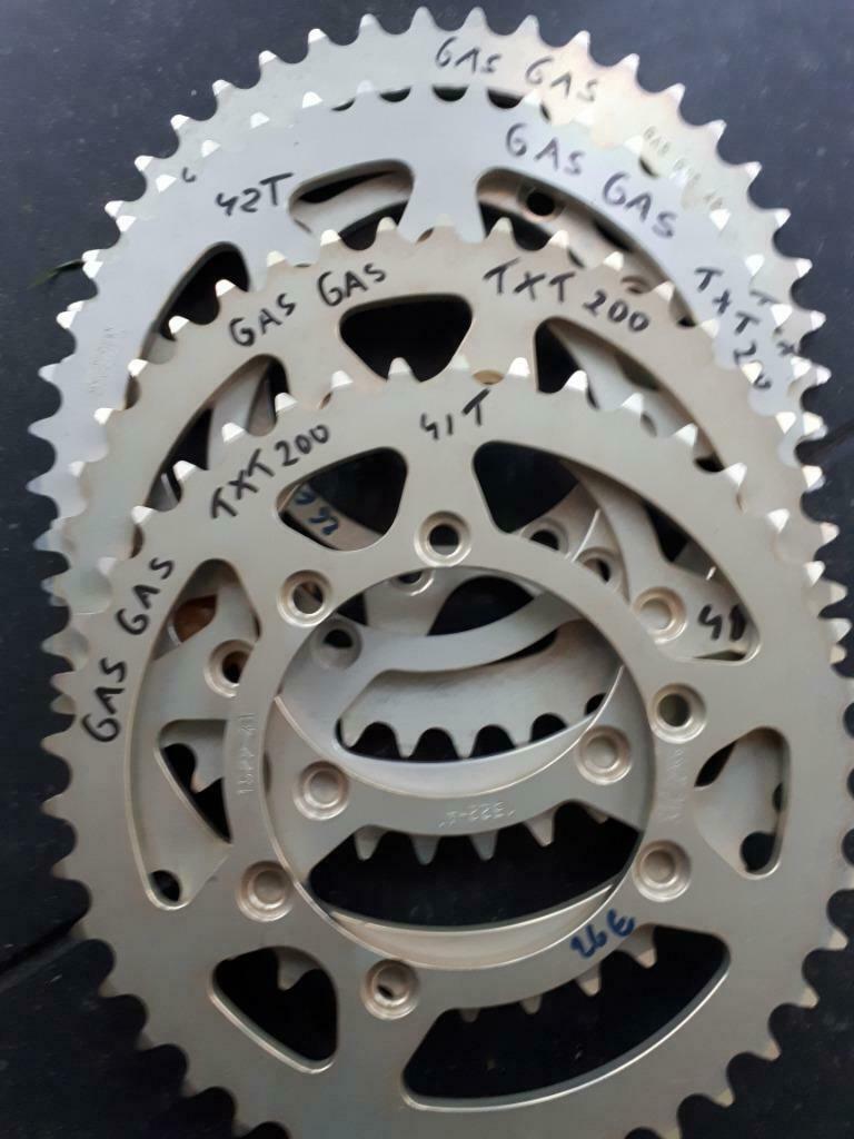 Gas Gas rear sprocket aluminium  41T en 42T, Motoren, Ophalen of Verzenden, Nieuw