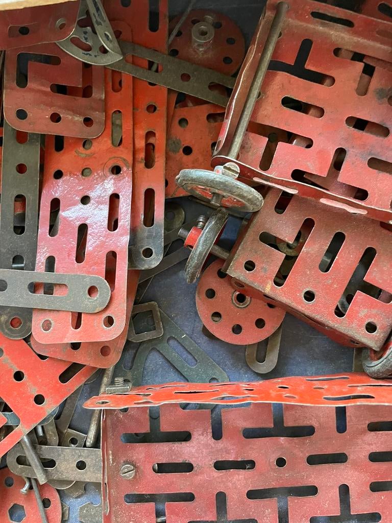 Antieke meccano, Ophalen