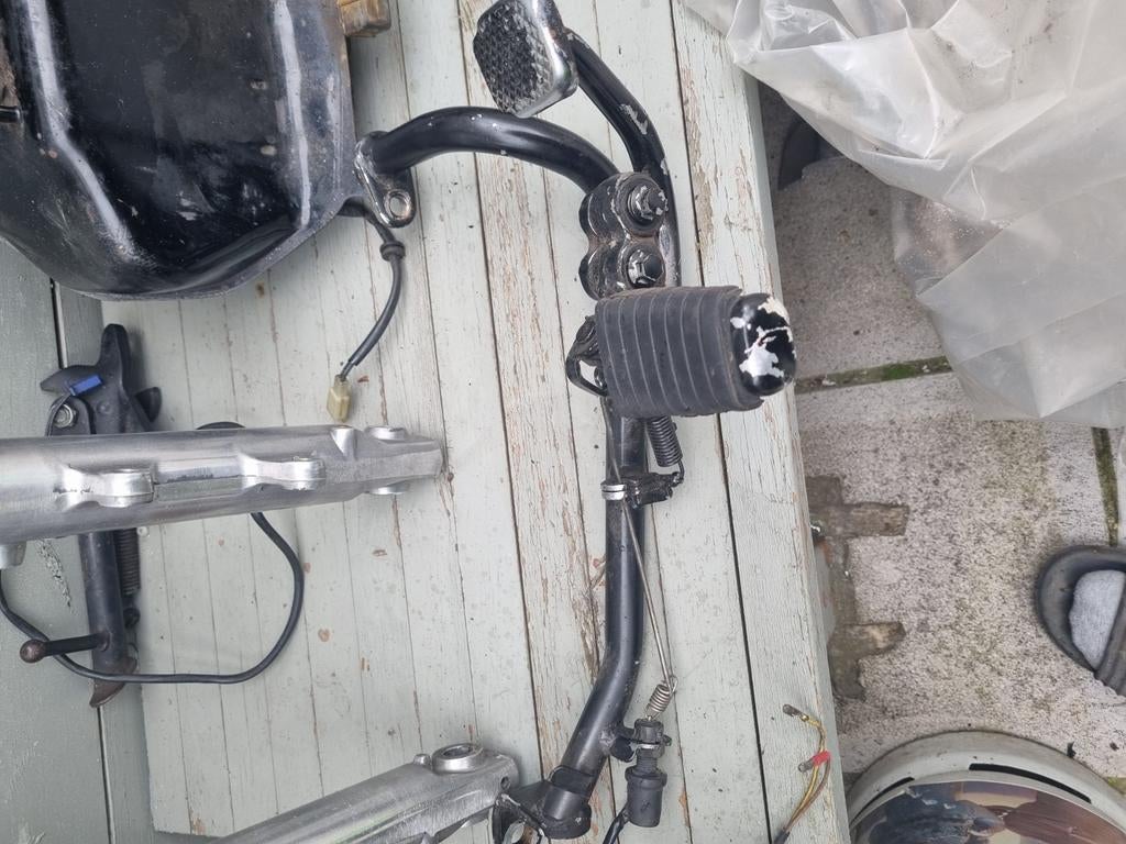 Rempedaal yamaha  virago  xv535, Motoren, Ophalen