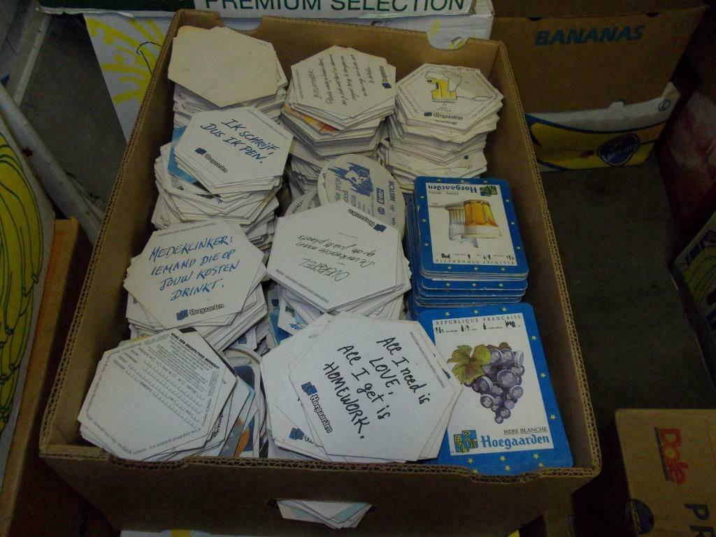 Bierviltjes.Hoegaarden.Hougaerde., Enlèvement ou Envoi, Utilisé, Sous-bock, Autres marques