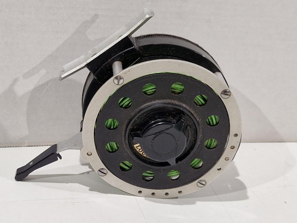 Mitchell 710 automatic fly reel, Watersport en Boten, Hengelsport | Vliegvissen, Ophalen of Verzenden