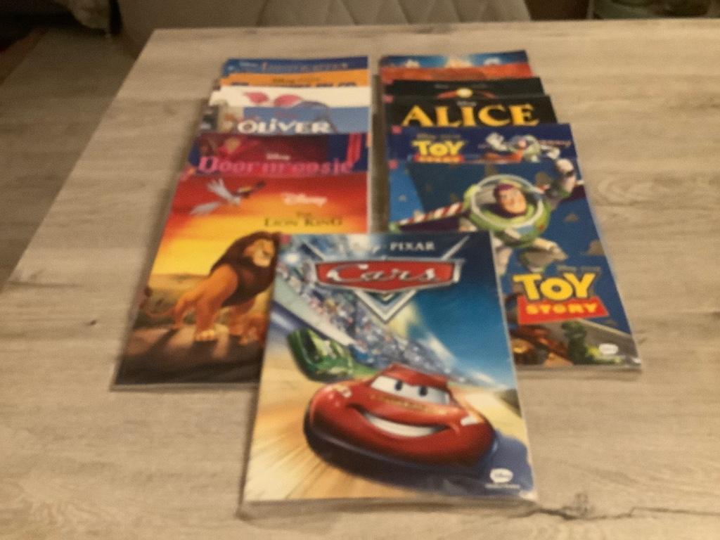 Disney, différentes séries de bandes dessinées 2, Plusieurs BD, Enlèvement ou Envoi, Comme neuf, Disney