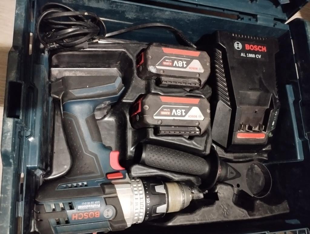 Bosch professionnel Visseuse perceuse +2 batterie, Enlèvement, Comme neuf, Perceuse