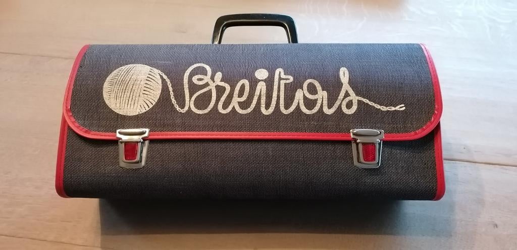Vintage breitas, Hobby en Vrije tijd, Breien en Haken, Ophalen, Gebruikt
