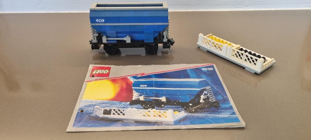lego 4536 trein wagen 9V, Ophalen of Verzenden, Gebruikt, Complete set, Lego