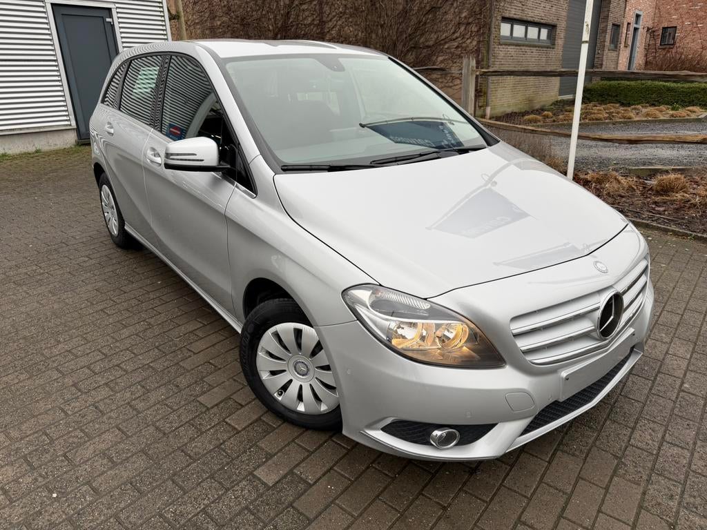 Mercedes-Benz B 180 CDI *38000KM*, Auto's, Mercedes-Benz, Stof, Zwart, 4 cilinders, Bedrijf