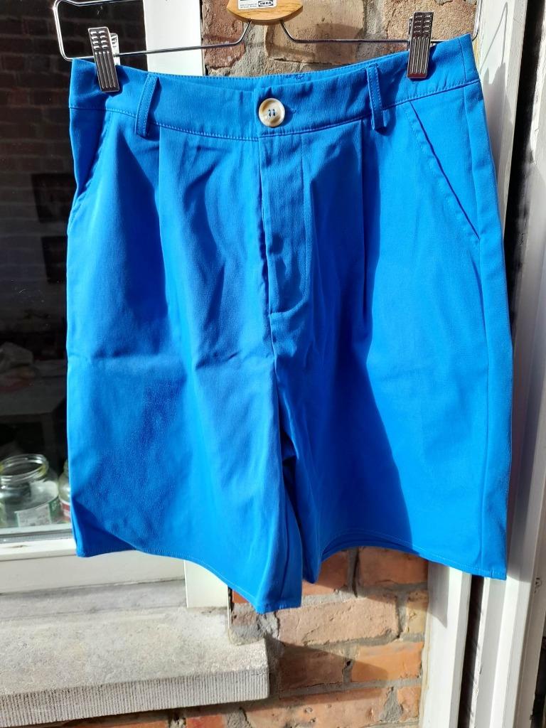 Kobaltblauwe dames bermuda van 'Shein' Maat : M, Kleding | Dames, Broeken en Pantalons, Gedragen, Maat 38/40 (M), Blauw, Kort