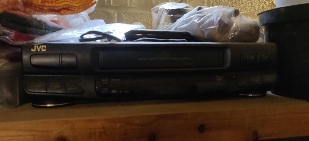 Vhs, Enlèvement