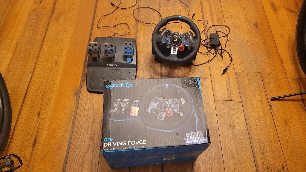 Logitech G29, Games en Spelcomputers, Spelcomputers | Sony Consoles | Accessoires, Ophalen, Zo goed als nieuw, Stuur of Pedalen