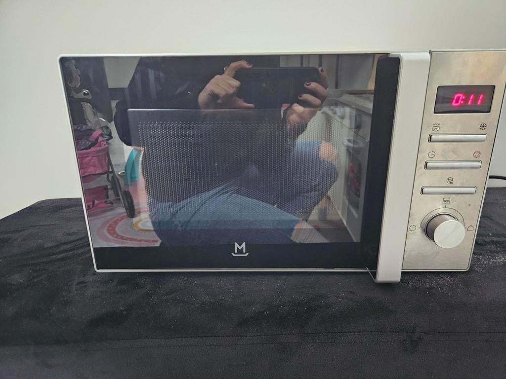 Four à micro-ondes à vendre, Enlèvement ou Envoi, Comme neuf