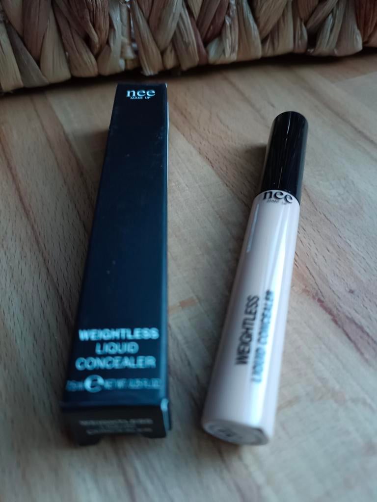 Nee make up concealer ivory, Handtassen en Accessoires, Uiterlijk | Cosmetica en Make-up, Ophalen of Verzenden, Nieuw, Make-up