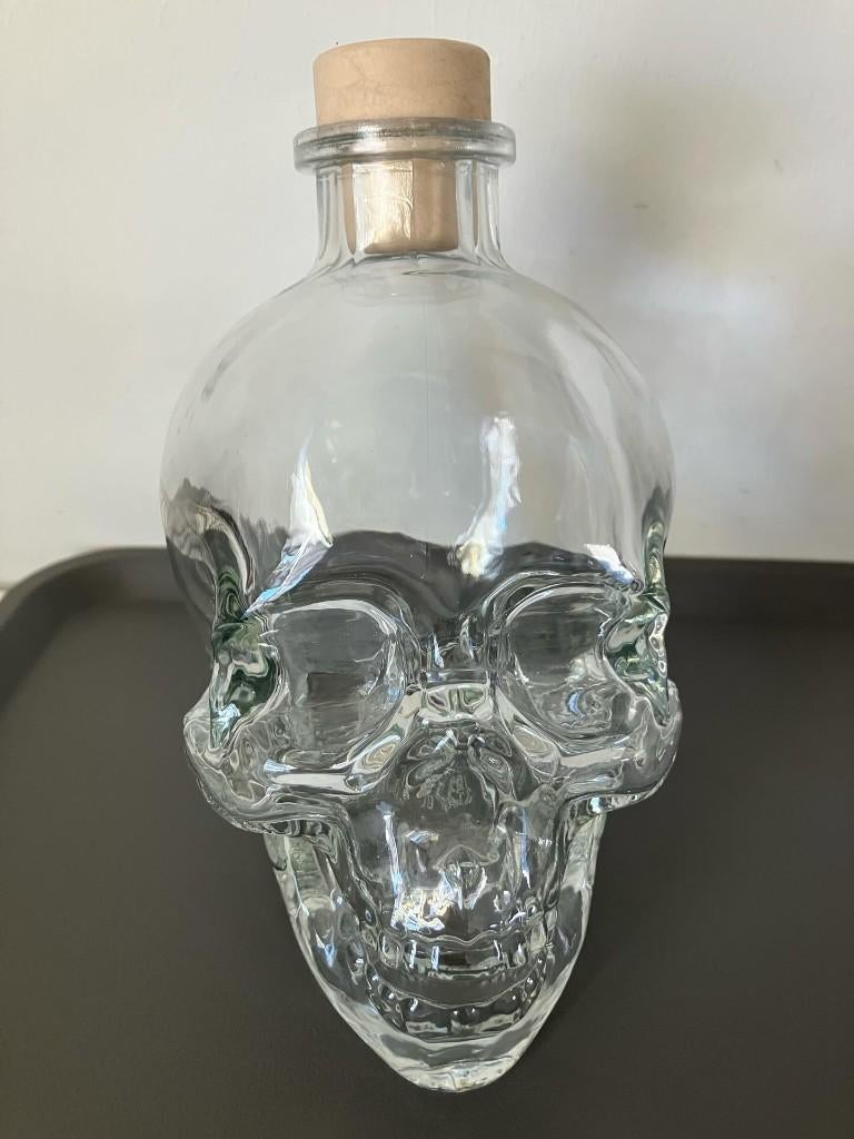 Skull in glas  (fles zonder kurken stop), Ophalen, Gebruikt